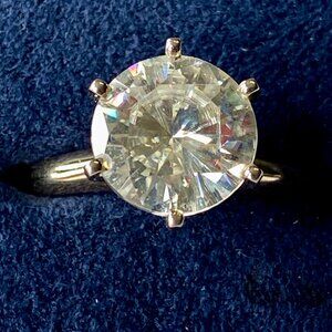 14K YELLOW GOLD-MOISSANITE FIRE 3.10CT DIAMOND EQUIVALENT WEIGHT SOLITAIRE RING
